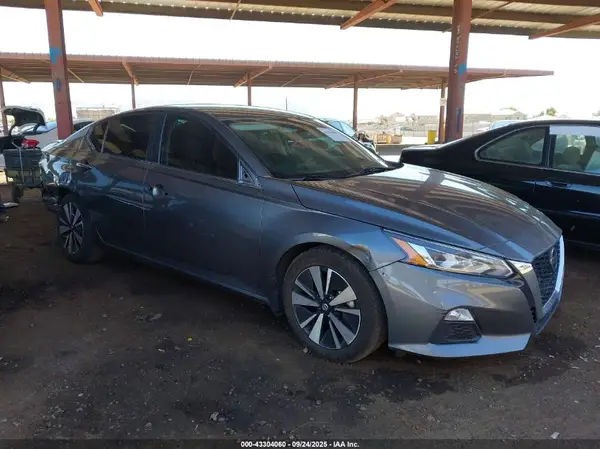 1N4BL4DV7NN337682 2022 NISSAN ALTIMA - Image 1