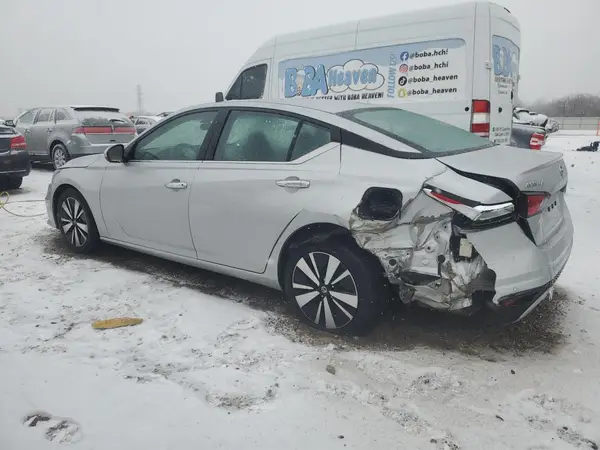 1N4BL4DV7NN339903 2022 NISSAN ALTIMA - Image 2
