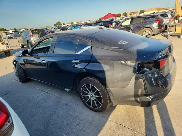 1N4BL4DV7NN341795 2022 NISSAN ALTIMA - Image 2