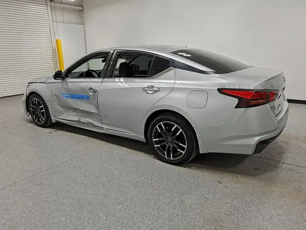 1N4BL4DV7NN352117 2022 NISSAN ALTIMA - Image 2