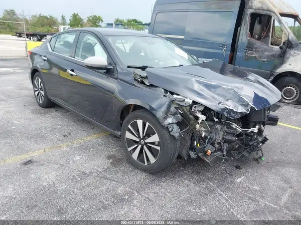 1N4BL4DV7NN353221 2022 NISSAN ALTIMA - Image 1