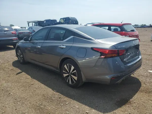 1N4BL4DV7NN378359 2022 NISSAN ALTIMA - Image 2