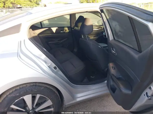 1N4BL4DV7NN379012 2022 NISSAN ALTIMA - Image 8