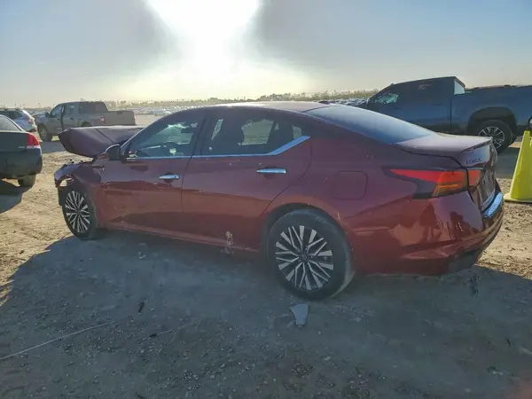 1N4BL4DV7PN301848 2023 NISSAN ALTIMA - Image 2