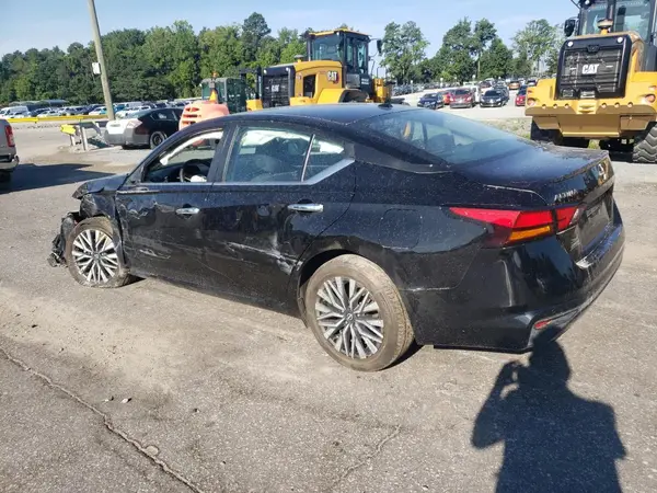 1N4BL4DV7PN312137 2023 NISSAN ALTIMA - Image 2