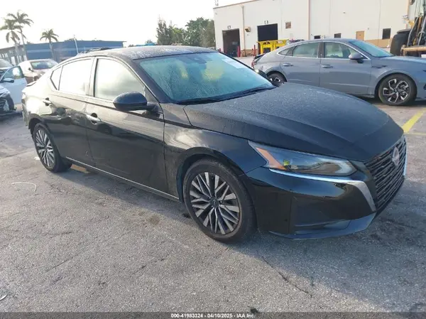 1N4BL4DV7PN312624 2023 NISSAN ALTIMA - Image 1