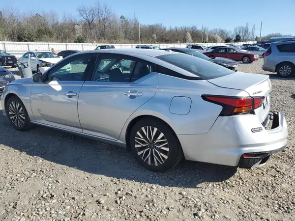 1N4BL4DV7PN318472 2023 NISSAN ALTIMA - Image 2