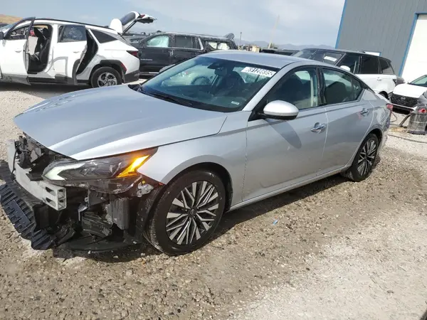 1N4BL4DV7PN318665 2023 NISSAN ALTIMA - Image 1