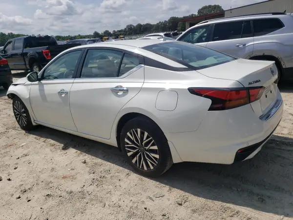 1N4BL4DV7PN321274 2023 NISSAN ALTIMA - Image 2