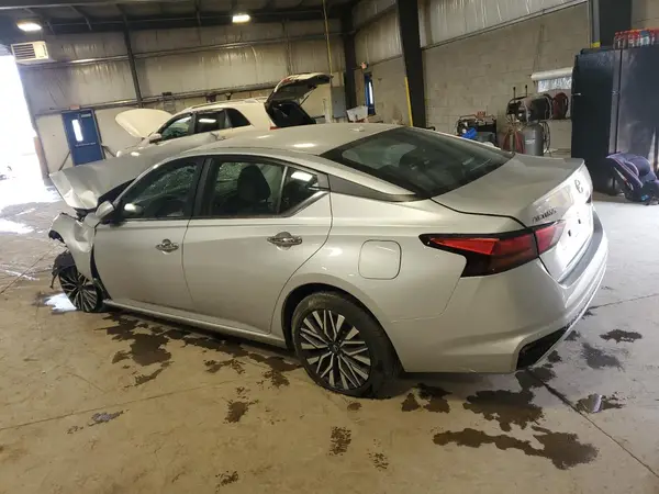 1N4BL4DV7PN322649 2023 NISSAN ALTIMA - Image 2