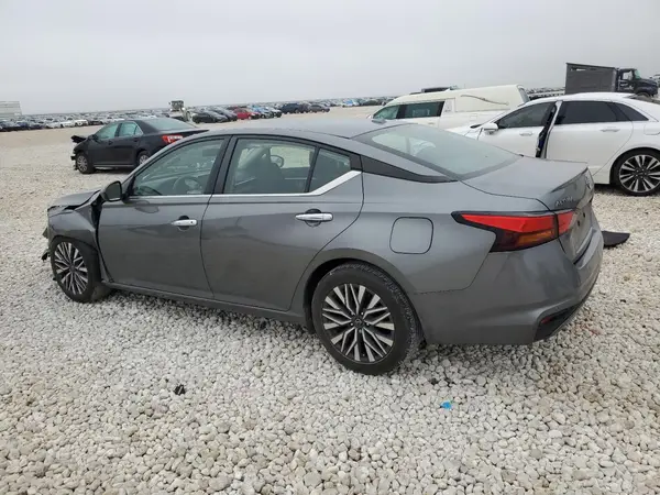 1N4BL4DV7PN334171 2023 NISSAN ALTIMA - Image 2