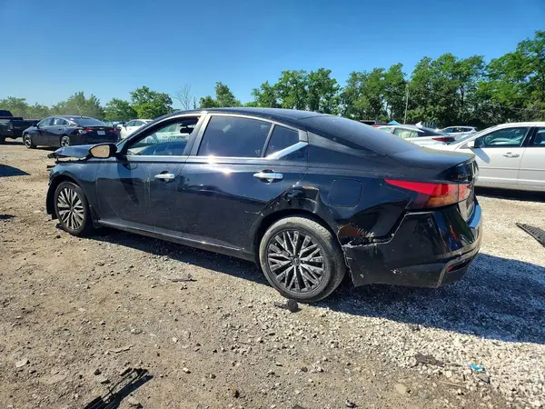 1N4BL4DV7PN336227 2023 NISSAN ALTIMA - Image 2