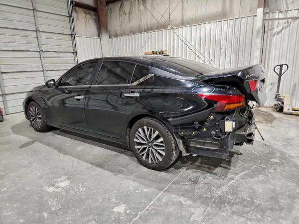 1N4BL4DV7PN338852 2023 NISSAN ALTIMA - Image 2