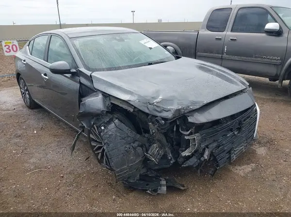 1N4BL4DV7PN339435 2023 NISSAN ALTIMA - Image 1