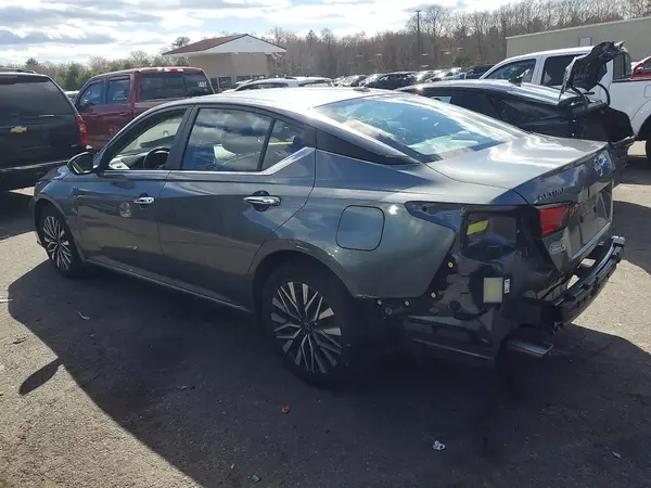 1N4BL4DV7PN350130 2023 NISSAN ALTIMA - Image 2