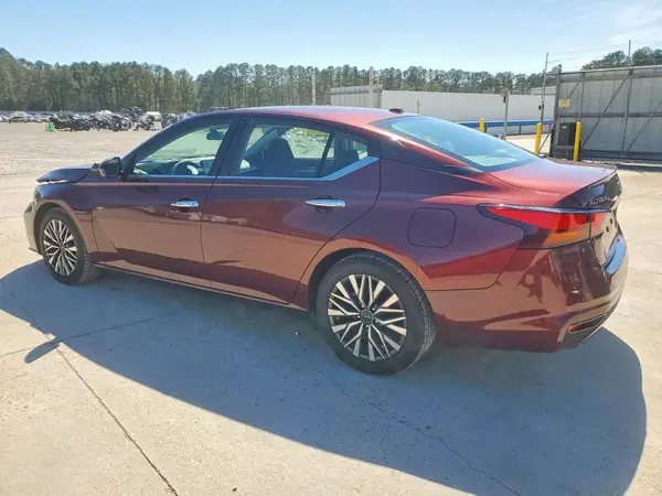 1N4BL4DV7PN350287 2023 NISSAN ALTIMA - Image 2