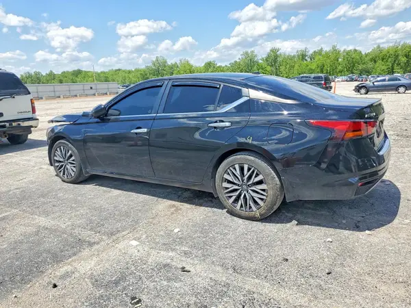 1N4BL4DV7PN358227 2023 NISSAN ALTIMA - Image 2
