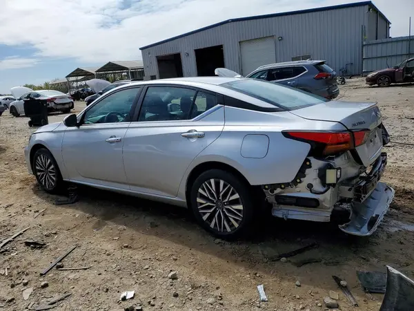 1N4BL4DV7PN374606 2023 NISSAN ALTIMA - Image 2