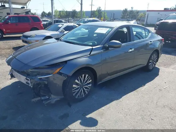 1N4BL4DV7PN398839 2023 NISSAN ALTIMA - Image 2