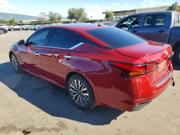 1N4BL4DV7PN407085 2023 NISSAN ALTIMA - Image 2