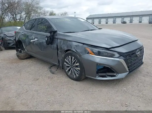 1N4BL4DV7PN413629 2023 NISSAN ALTIMA - Image 1