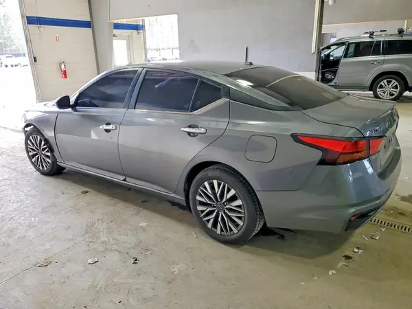 1N4BL4DV7RN314442 2024 NISSAN ALTIMA - Image 2