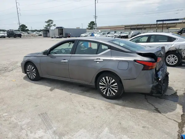 1N4BL4DV7RN314876 2024 NISSAN ALTIMA - Image 2