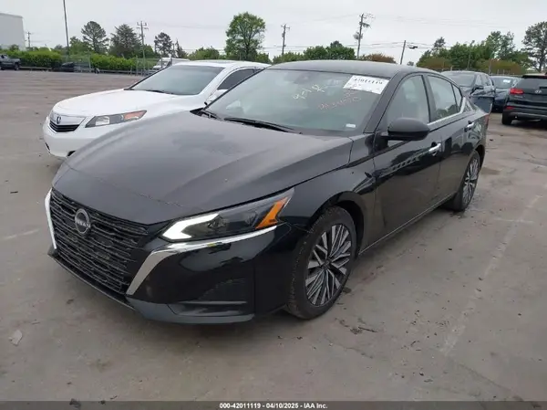 1N4BL4DV7RN325098 2024 NISSAN ALTIMA - Image 2