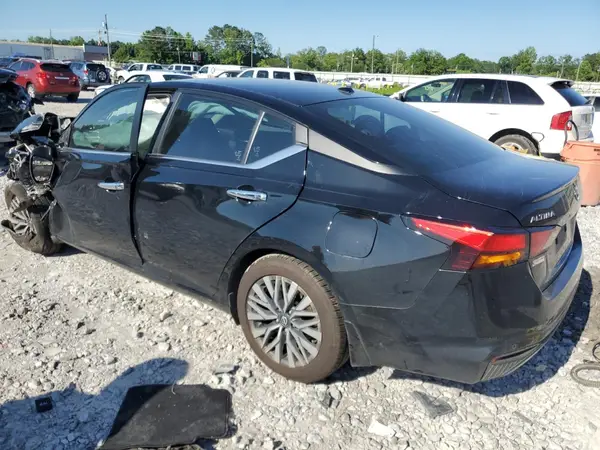1N4BL4DV7RN330270 2024 NISSAN ALTIMA - Image 2