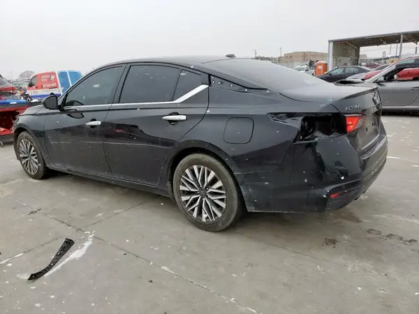1N4BL4DV7RN335226 2024 NISSAN ALTIMA - Image 2