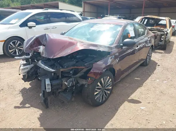 1N4BL4DV7RN335601 2024 NISSAN ALTIMA - Image 2