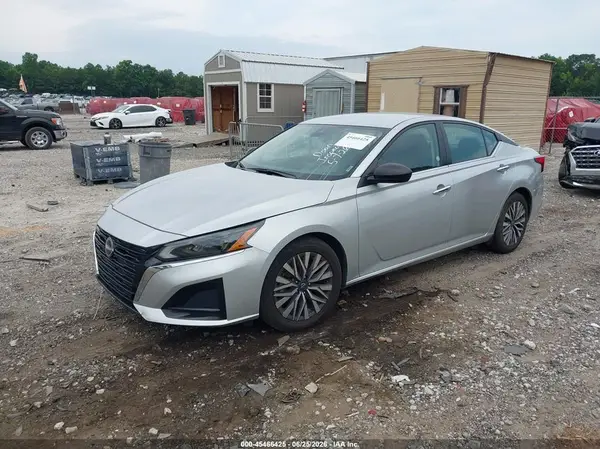 1N4BL4DV7RN337526 2024 NISSAN ALTIMA - Image 2