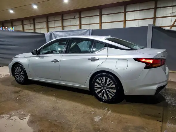 1N4BL4DV7RN339826 2024 NISSAN ALTIMA - Image 2