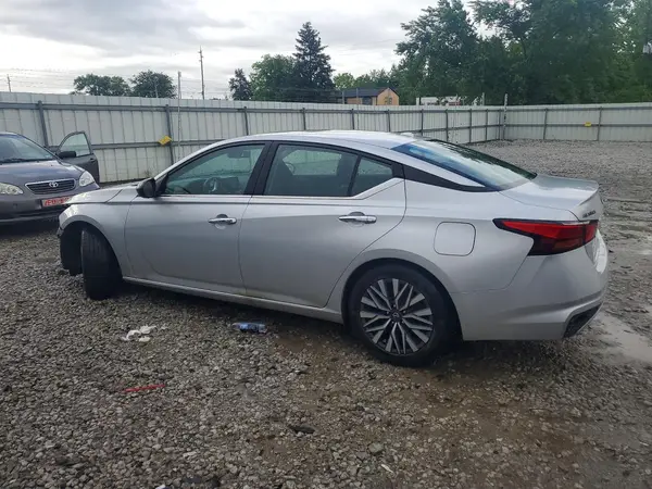 1N4BL4DV7RN340622 2024 NISSAN ALTIMA - Image 2