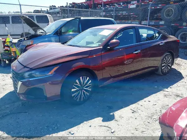 1N4BL4DV7RN350972 2024 NISSAN ALTIMA - Image 2