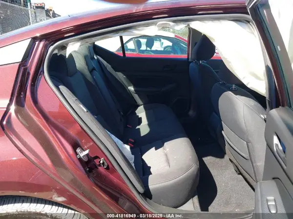 1N4BL4DV7RN350972 2024 NISSAN ALTIMA - Image 8
