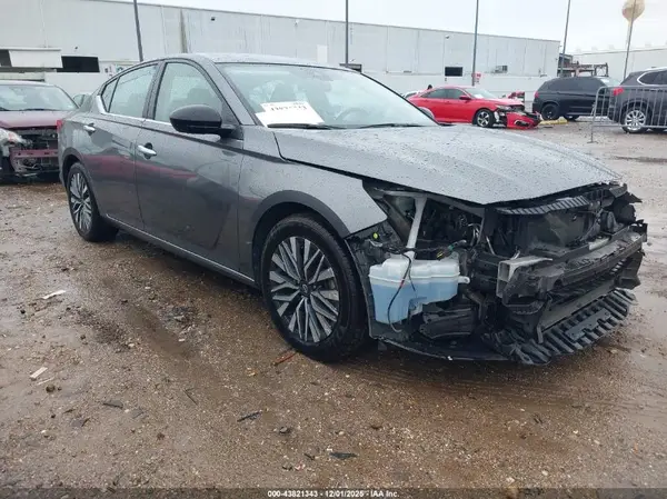 1N4BL4DV7RN352138 2024 NISSAN ALTIMA - Image 1