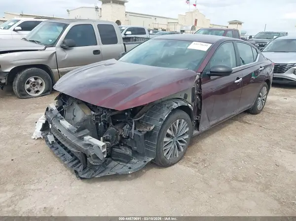 1N4BL4DV7RN356996 2024 NISSAN ALTIMA - Image 2
