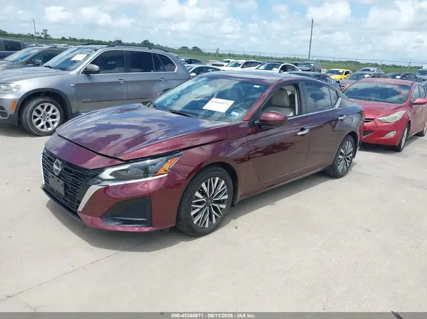 1N4BL4DV7RN357971 2024 NISSAN ALTIMA - Image 2