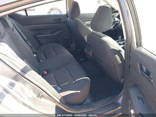 1N4BL4DV7RN370901 2024 NISSAN ALTIMA - Image 8