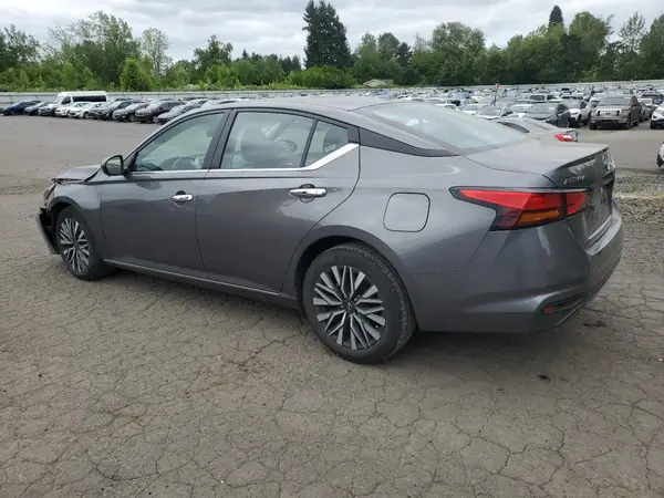 1N4BL4DV7RN373054 2024 NISSAN ALTIMA - Image 2