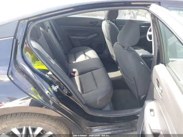 1N4BL4DV7RN374947 2024 NISSAN ALTIMA - Image 8