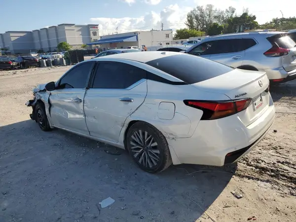 1N4BL4DV7RN381347 2024 NISSAN ALTIMA - Image 2