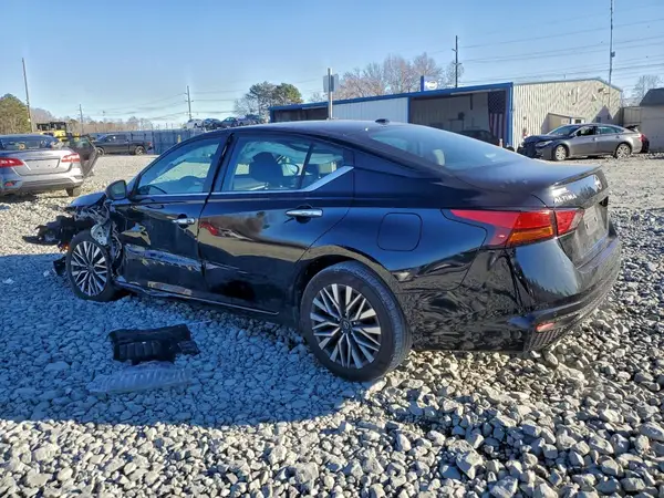 1N4BL4DV7RN384927 2024 NISSAN ALTIMA - Image 2