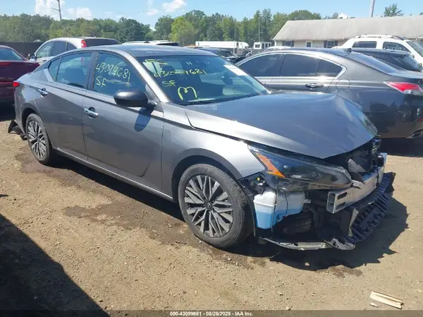 1N4BL4DV7RN399993 2024 NISSAN ALTIMA - Image 1