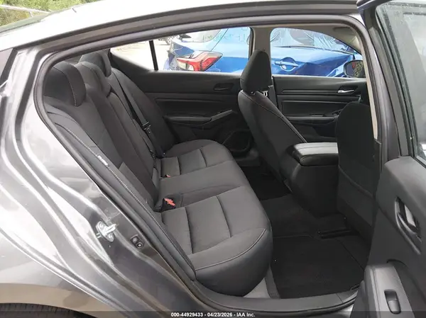 1N4BL4DV7RN409695 2024 NISSAN ALTIMA - Image 8