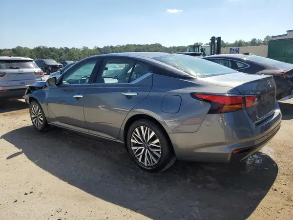 1N4BL4DV7RN413147 2024 NISSAN ALTIMA - Image 2