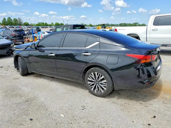 1N4BL4DV7RN433172 2024 NISSAN ALTIMA - Image 2