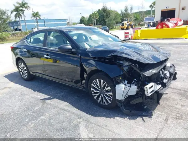 1N4BL4DV7SN306282 2025 NISSAN ALTIMA - Image 1