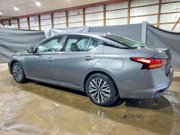 1N4BL4DV7SN313314 2025 NISSAN ALTIMA - Image 2